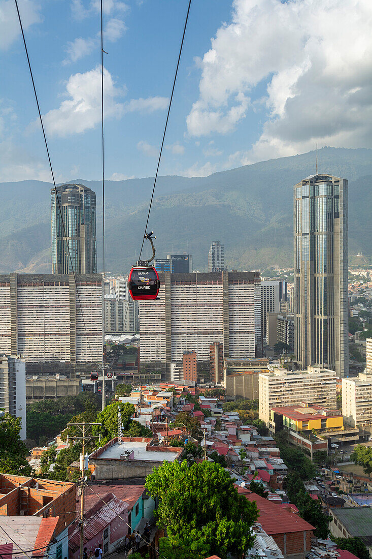 San Agustin MetroCable. The Caracas MetroCable is a cable car integrated to the Caracas Metro, designed so that the inhabitants of the popular neighborhoods of Caracas, usually located in the mountains, can be transported more quickly and safely. Caracas, Venezuela