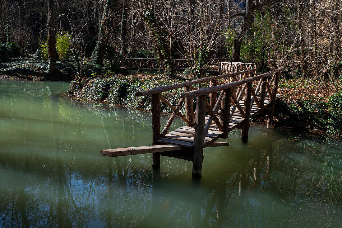 Naturpark Monasterio de Piedra, rund um das Monasterio de Piedra (Steinkloster) in Nuevalos, Zaragoza, Spanien