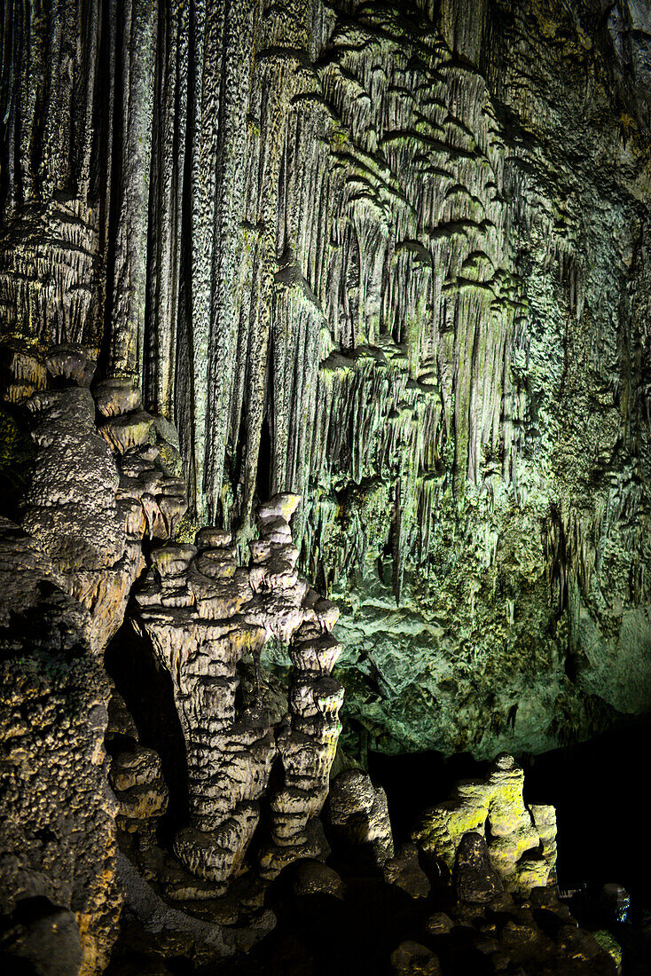 Höhlen der Kunst (Coves díArtr) in der Gemeinde Capdepera, im Nordosten der Insel Mallorca, Spanien