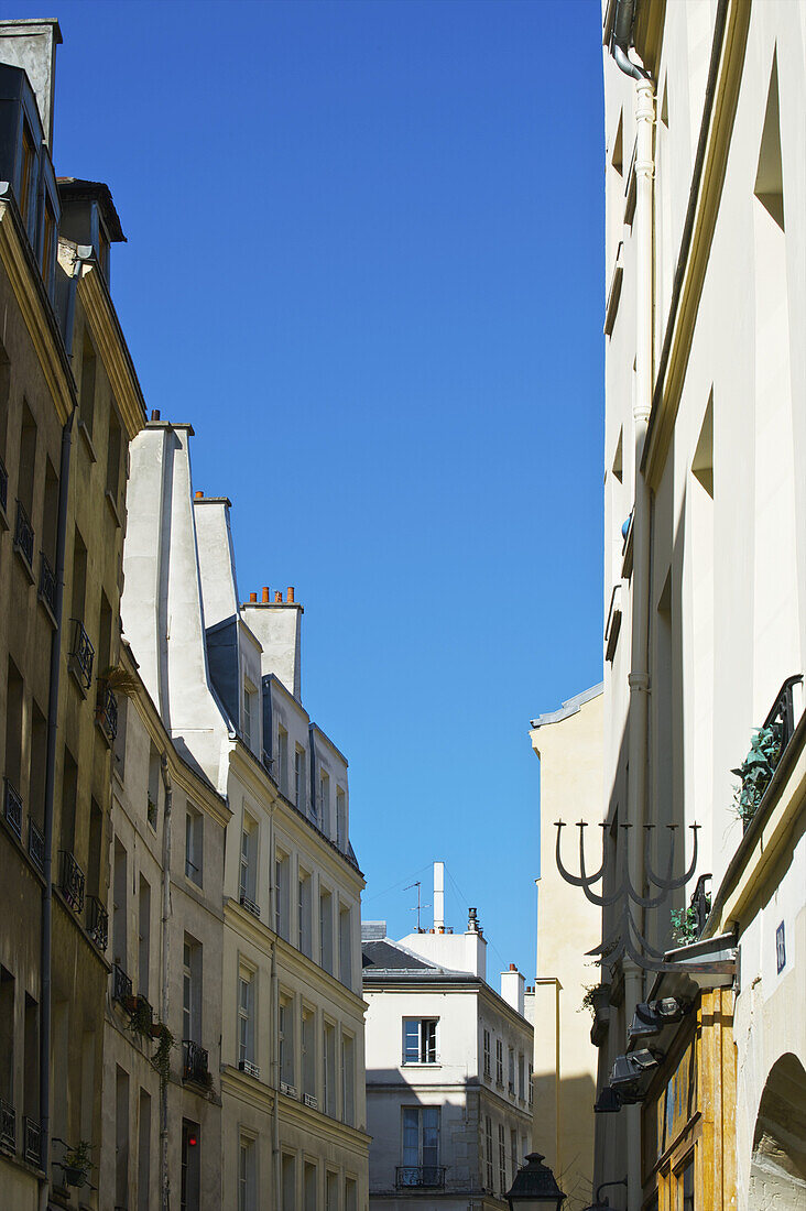 Wohngebäude im Marais-Viertel; Paris, Frankreich