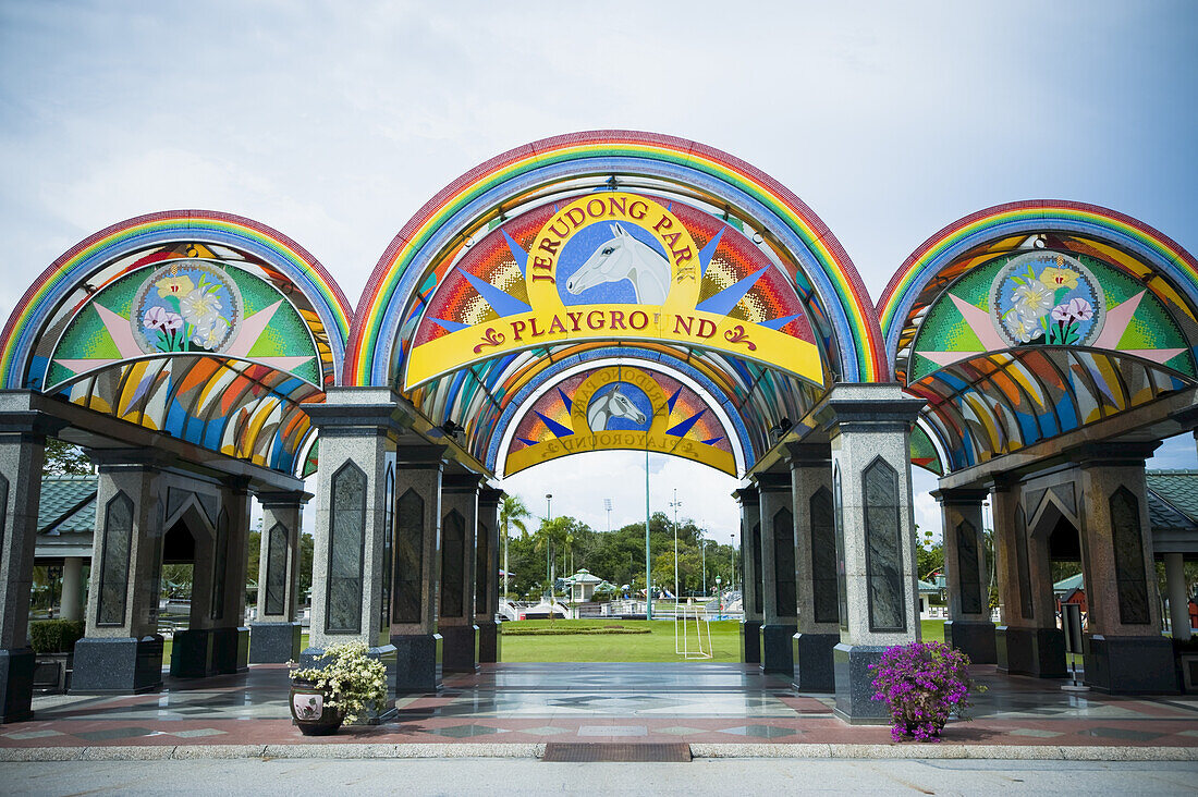 Eingang zum Jerudong Park; Bandar Seri Begawan, Brunei