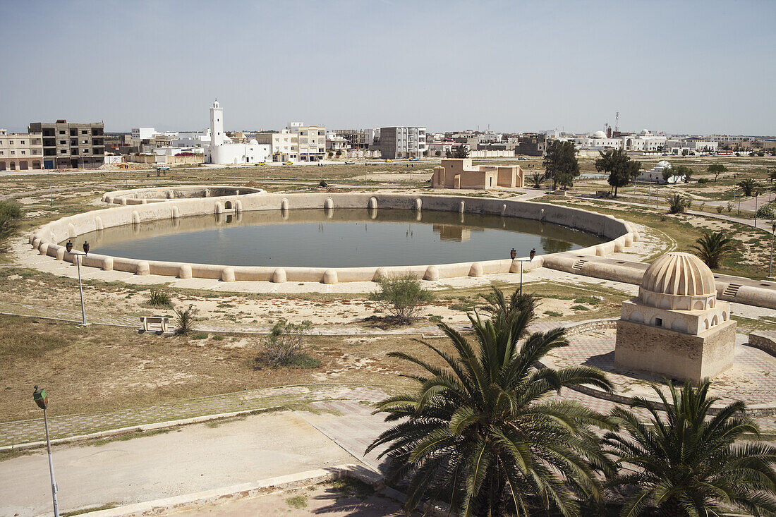 Die Aghlabid-Teiche; Kairouan, Tunesien.
