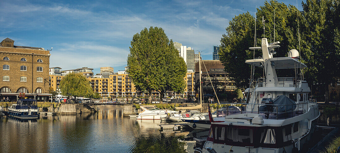 St. Katharine Docks Jachthafen, London, Vereinigtes Königreich; London, England