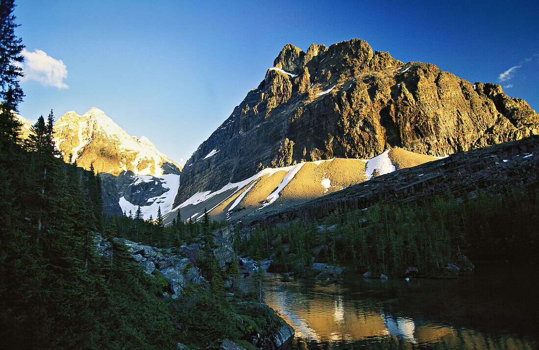 Blick auf die Rocky Mountains im Yoho-Nationalpark; British Columbia, Kanada.