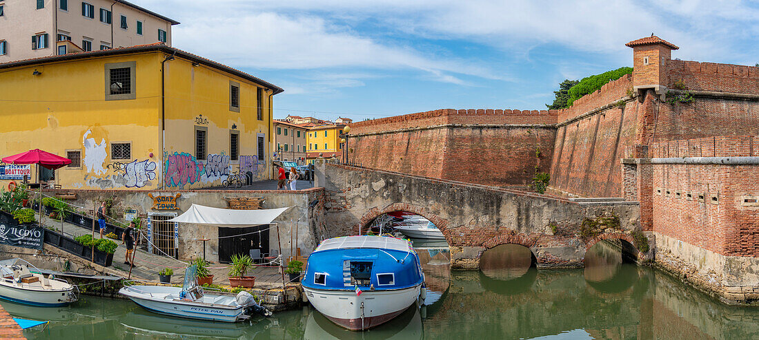 View of Nuova Fortress and canal, Livorno, Province of Livorno, Tuscany, Italy, Europe