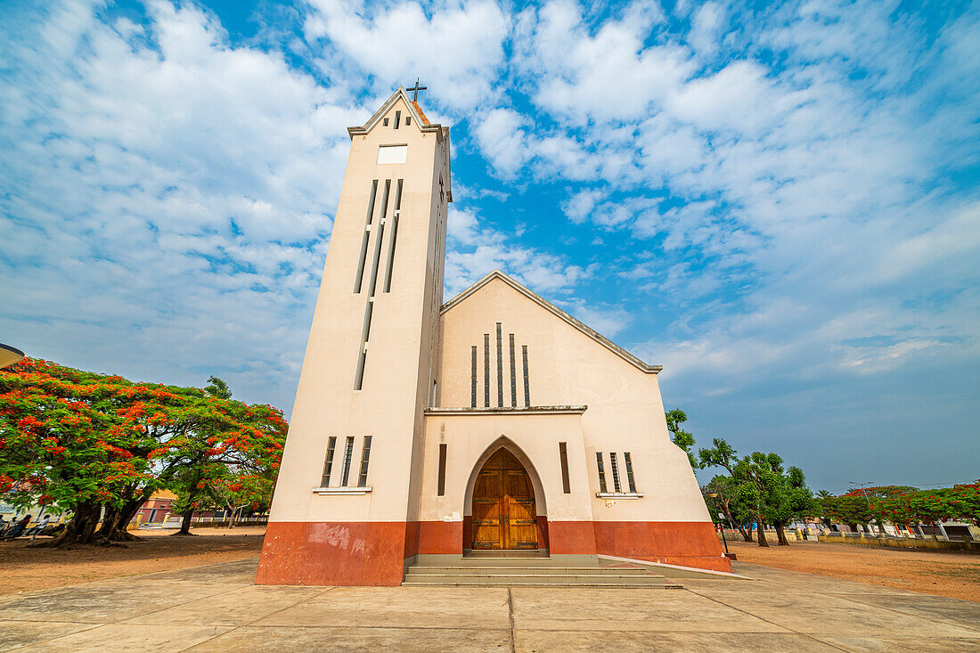 Catedral de Nossa Senhora da Assuncao, Luena, Moxico, Angola, Africa