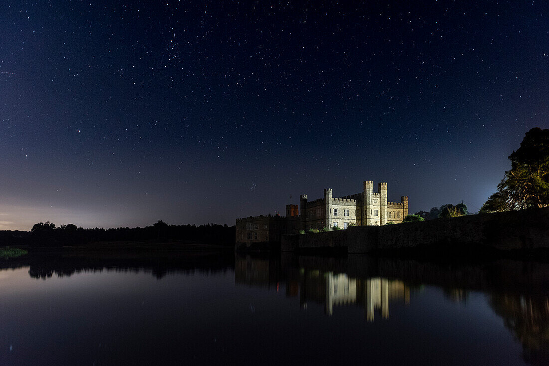 Leeds Castle at night, near Maidstone, Kent, England, United Kingdom, Europe