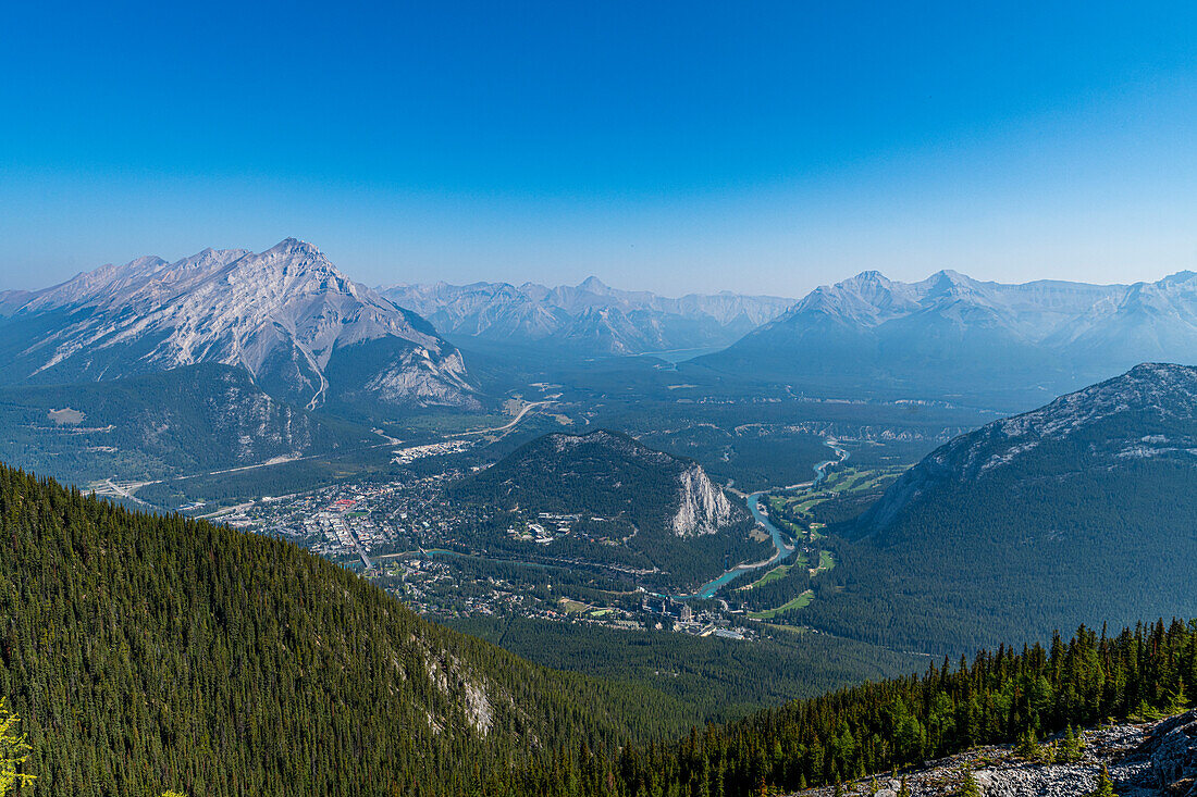 Mountain view from Sulphur Mountain top, Banff National Park, UNESCO World Heritage Site, Alberta, Rocky Mountains, Canada, North America