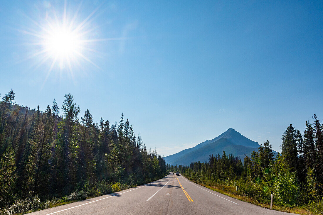 Glacier Parkway, Alberta, Canada, North America