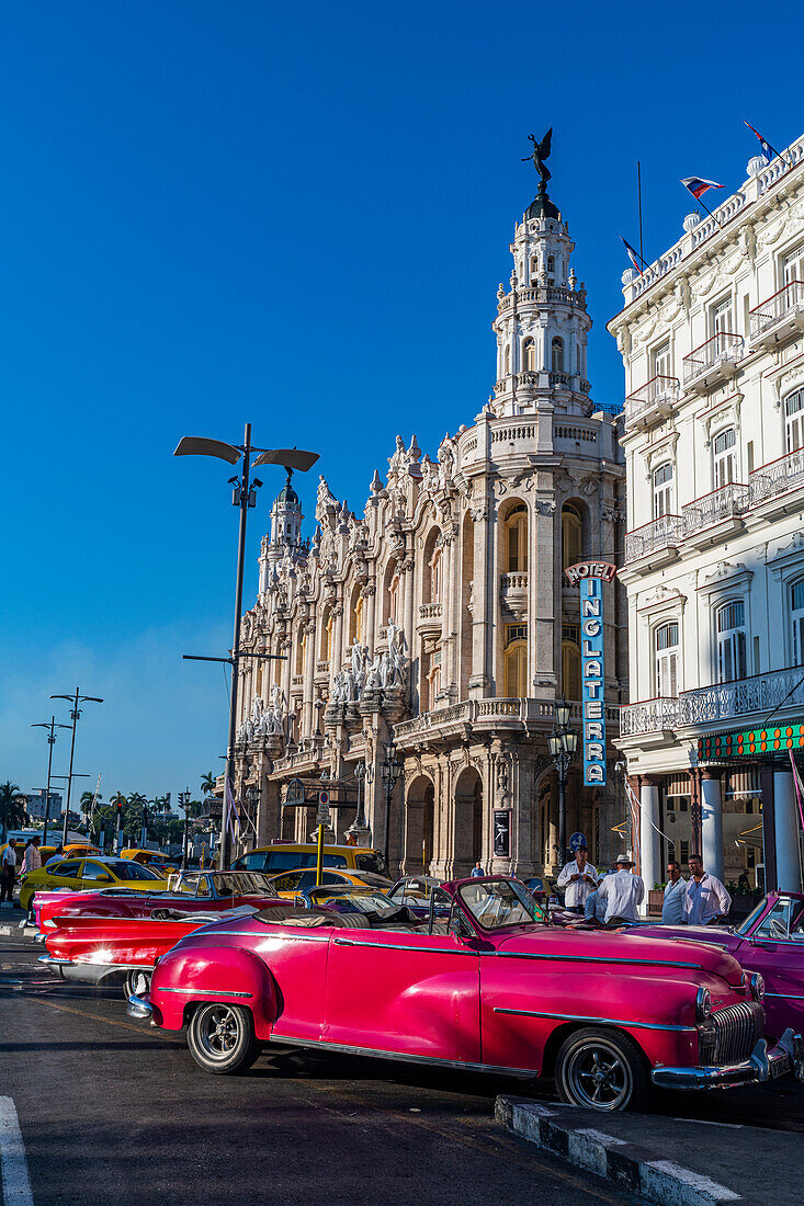 Vintage car in front of the Theatre of Havana, Havana, Cuba, West Indies, Central America