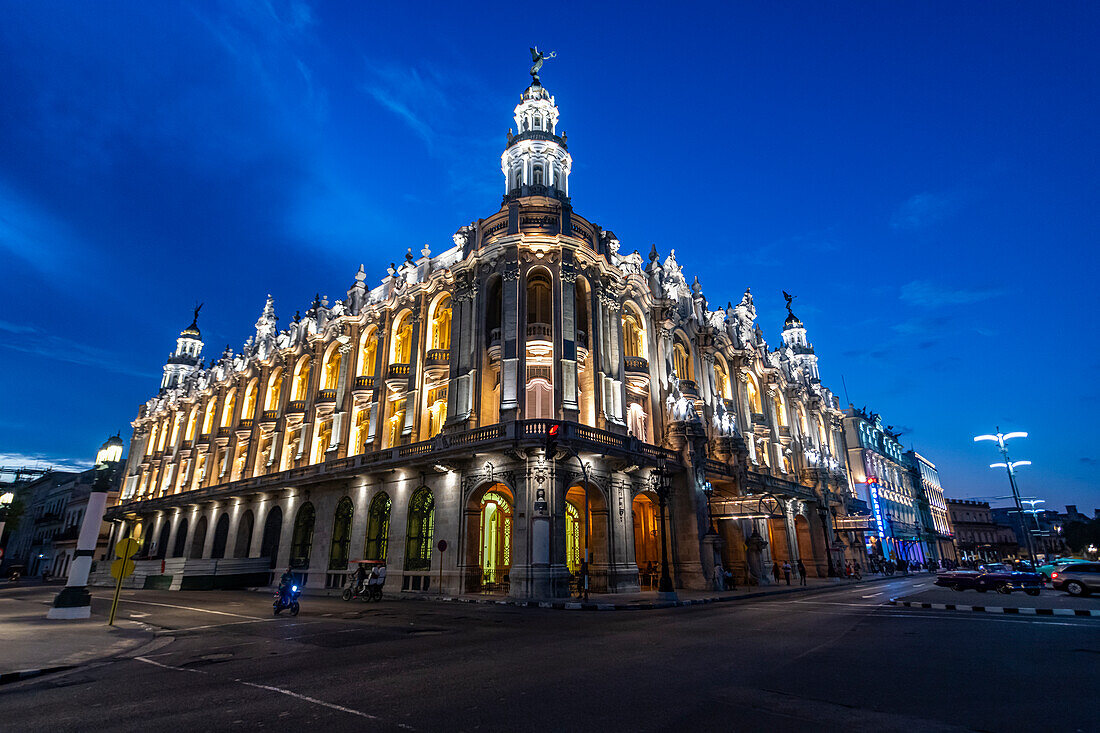 Night shot of the Theatre of Havana, Havana, Cuba, West Indies, Central America