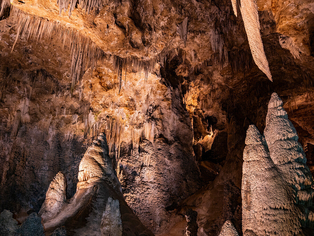 Im Inneren des Großen Saals im Carlsbad Caverns National Park, UNESCO-Welterbe, gelegen in den Guadalupe Mountains, New Mexico, Vereinigte Staaten von Amerika, Nordamerika