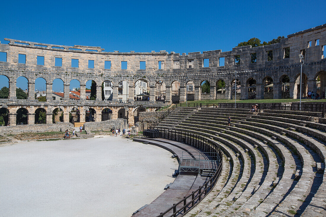 Pula Arena, Roman Amphitheater, constructed between 27 BC and 68 AD, Pula, Croatia, Europe