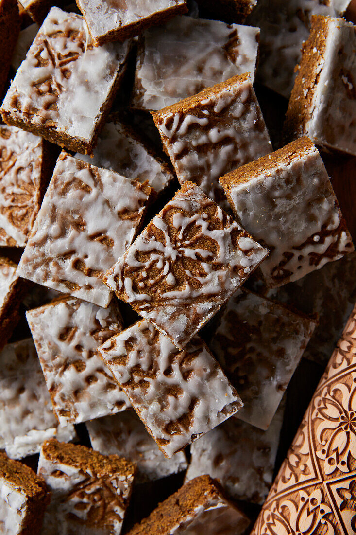 Stamped gingerbread, iced savoury cookies