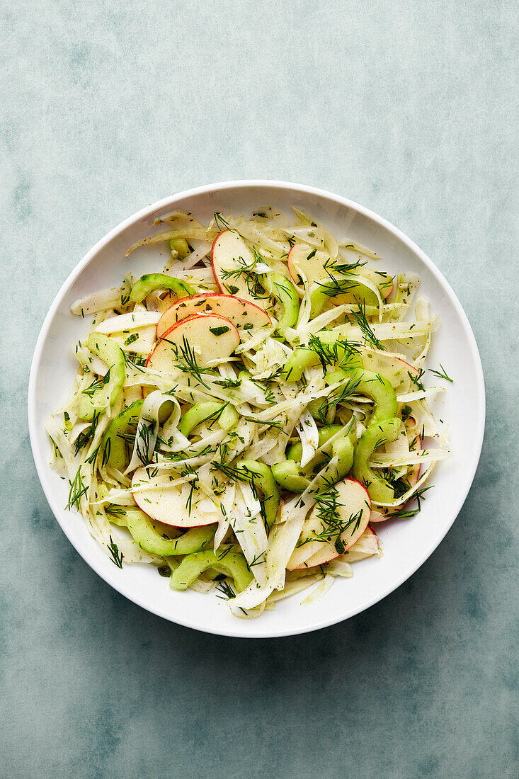 Fenchel-Apfel-Chat mit karamellisierten Zwiebeln