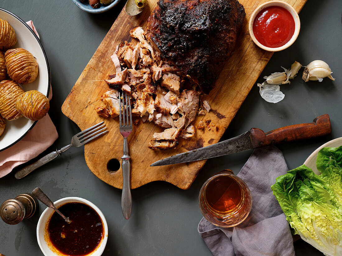 Dinner with pulled pork, potatoes and salad