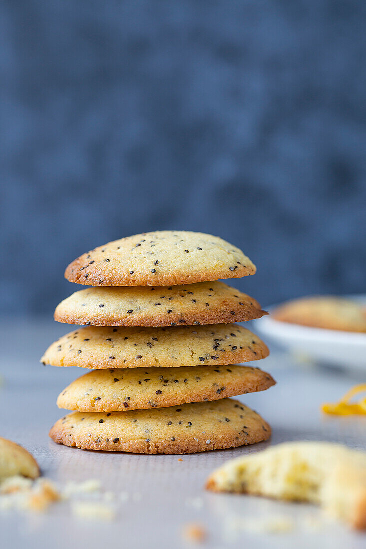 Kekse mit Zitrone und Chia-Samen