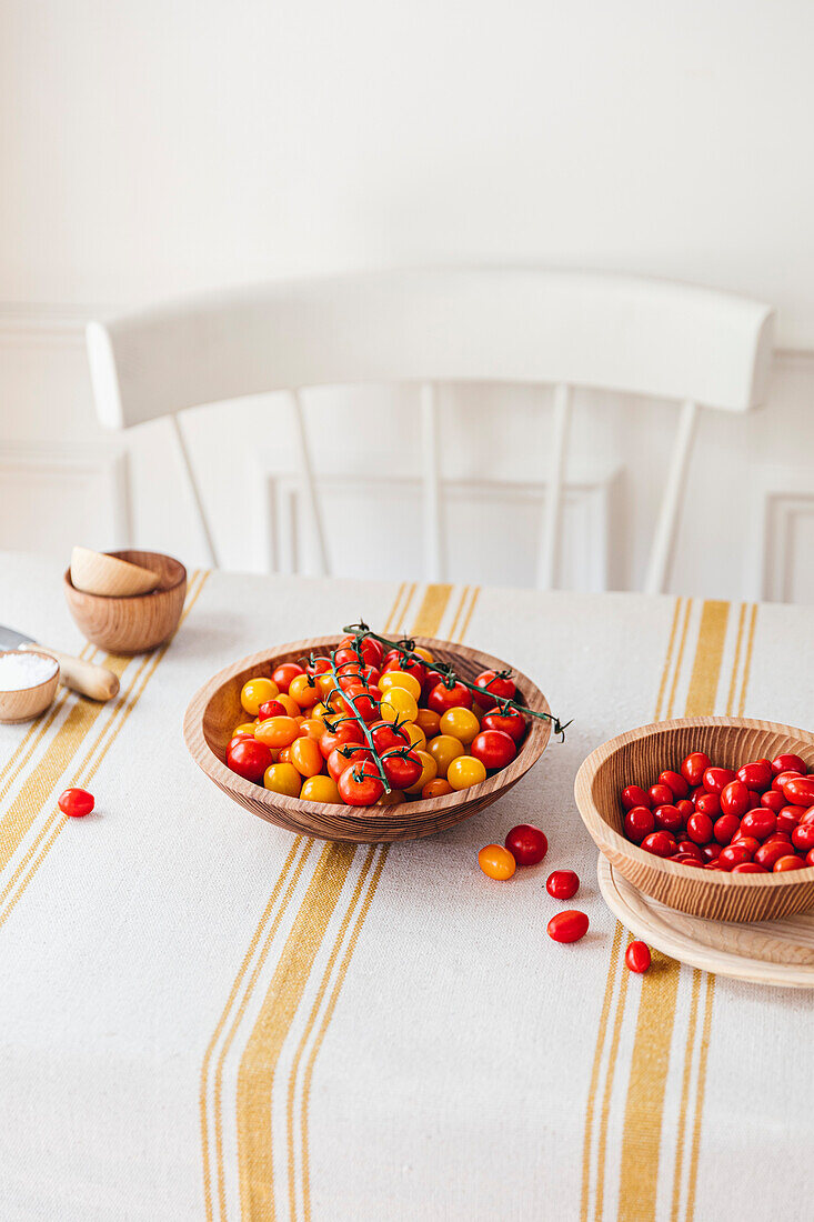 Tomaten in einer Schüssel