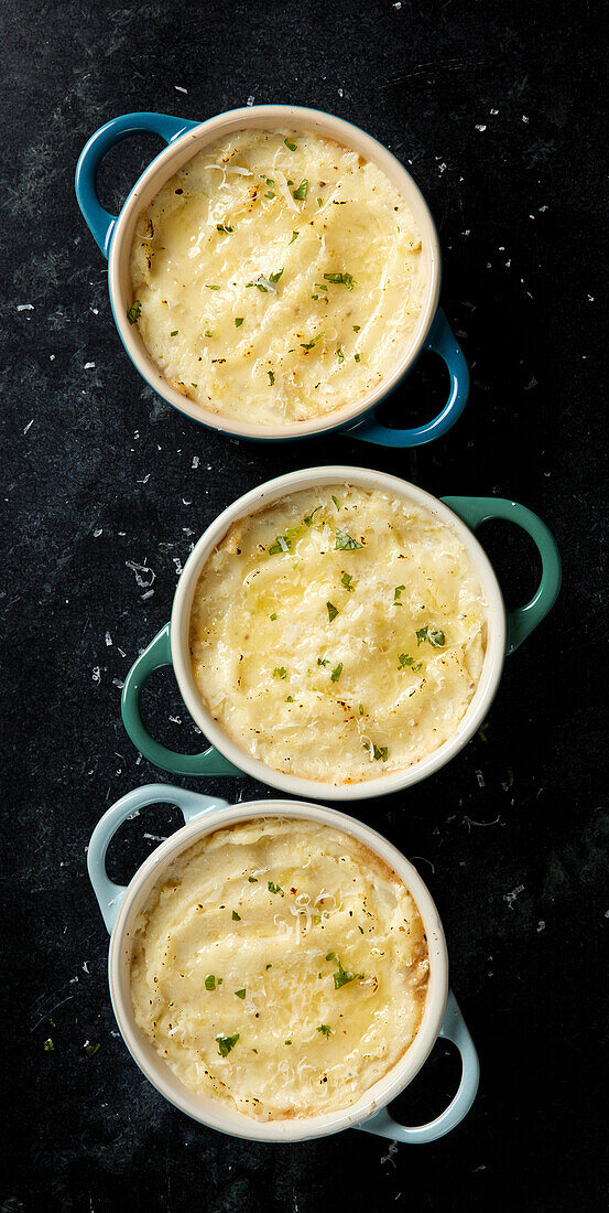 Mini shepherd's pies in moulds