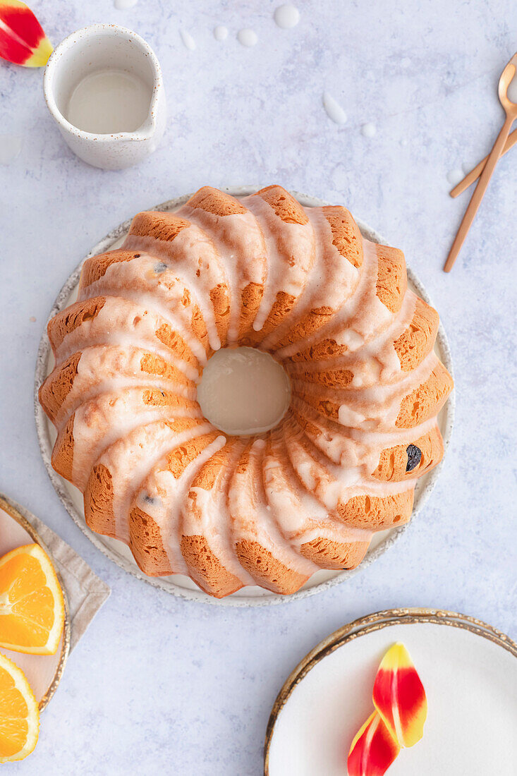 Ein kreisförmiger Citrus Bundt Cake