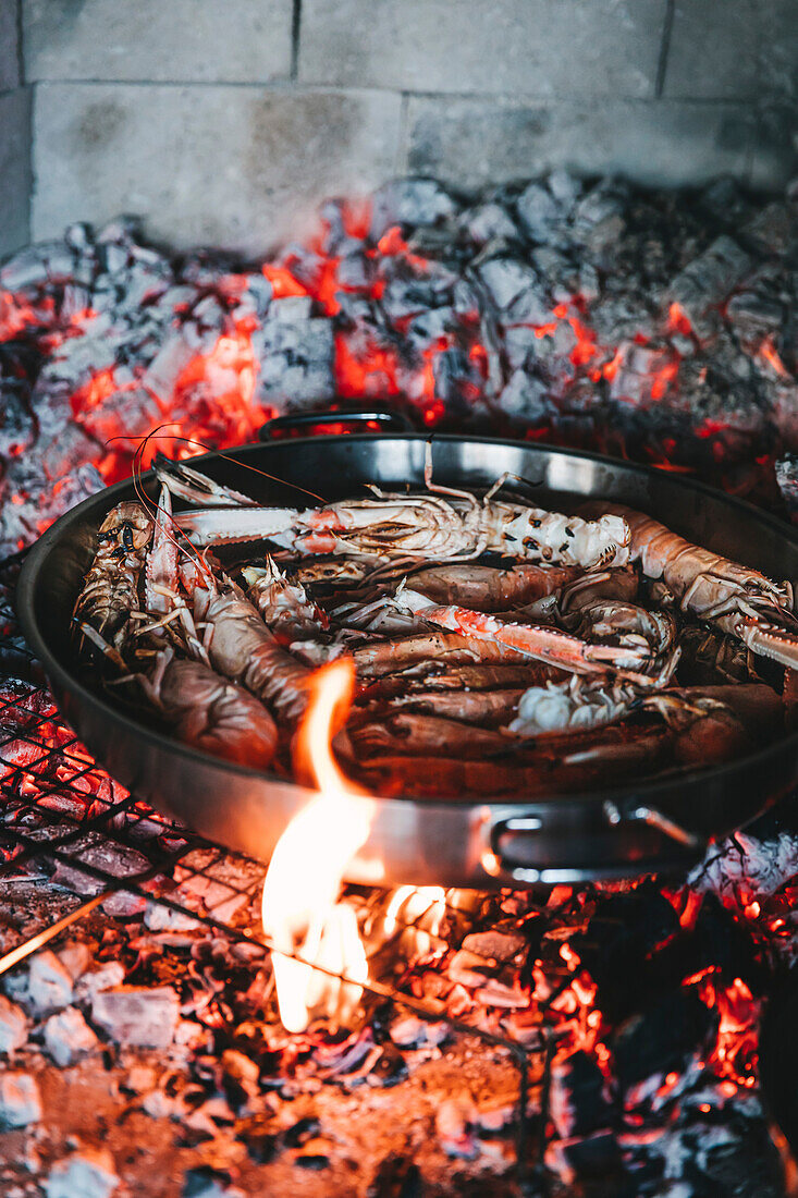 Shrimps auf dem Barbecue-Grill