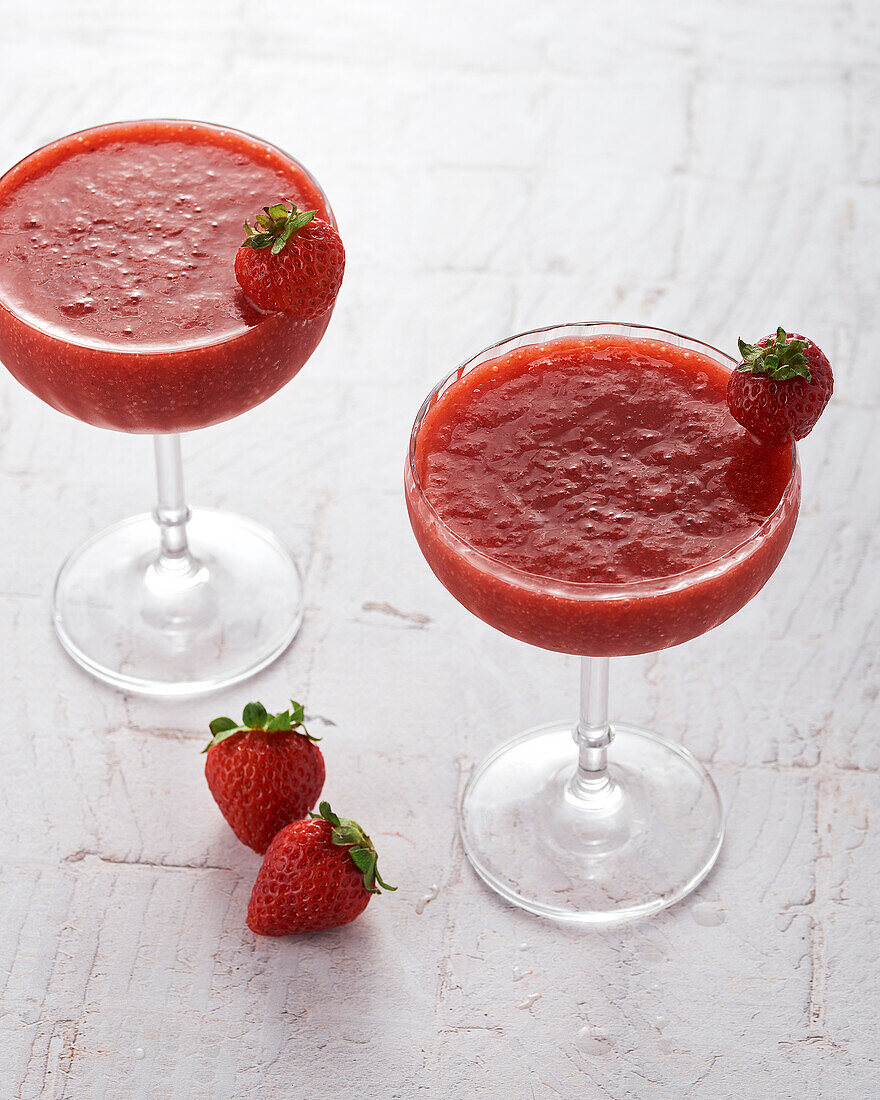 Gefrorener Erdbeer-Cocktail