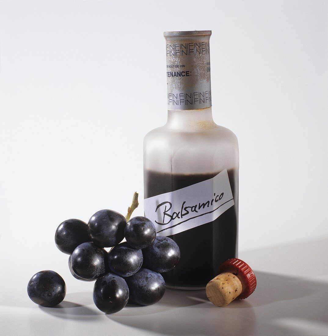 Aceto balsamico and black grapes