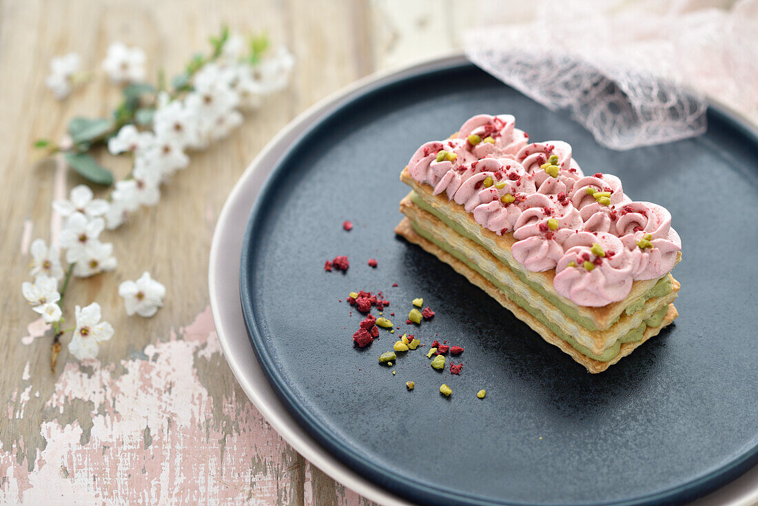 Vegan mille feuille with pistachio and raspberry cream