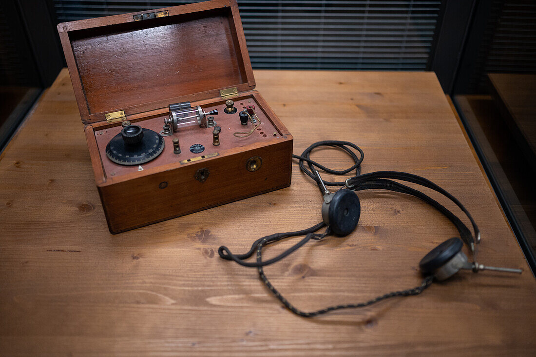 Crystal radio receiver at Nikola Tesla exhibition