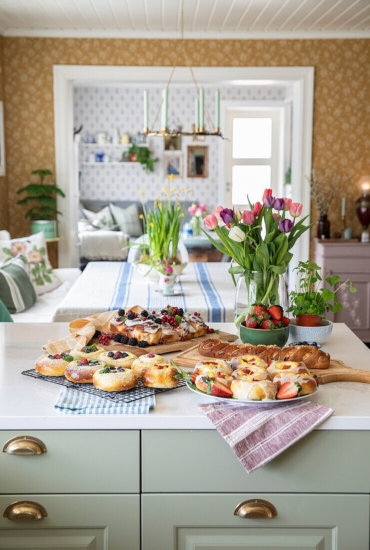 Cake buffet with various berry cakes