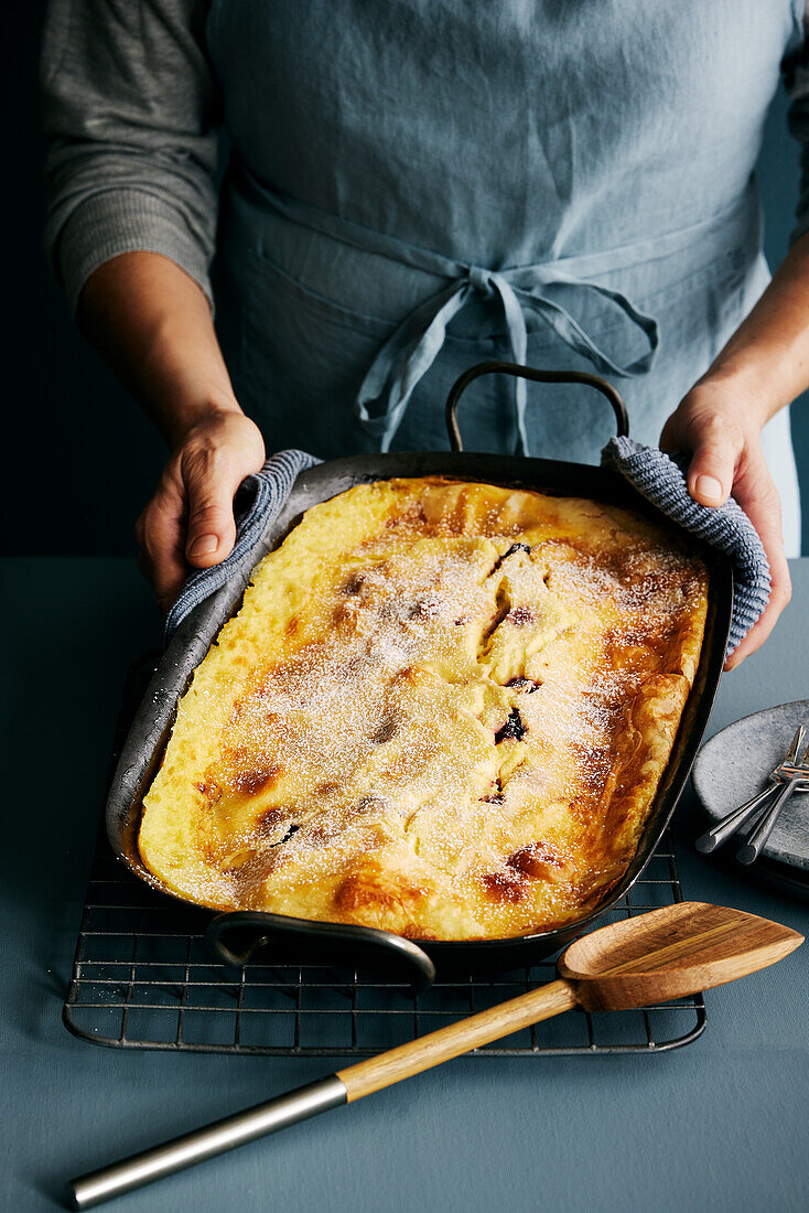 Curd cheese strudel with berries