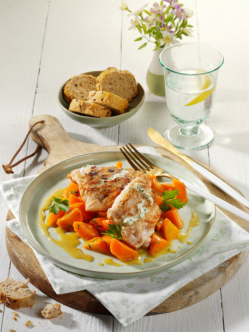 Turkey escalope on white wine carrots