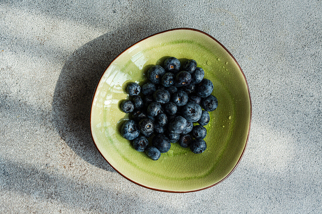 Bowl of blueberries