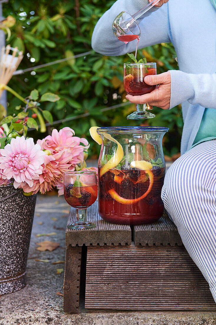 Blackberry and ginger punch