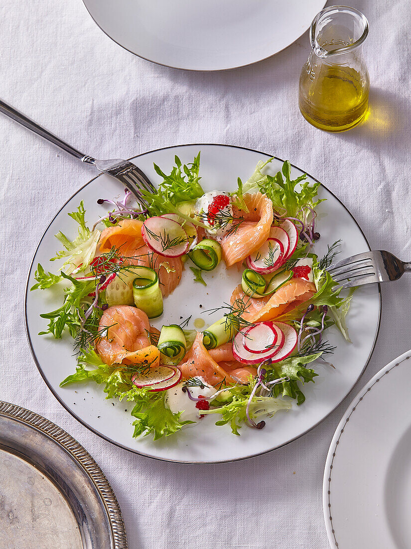 Smoked salmon salad with cucumber, radish and dill