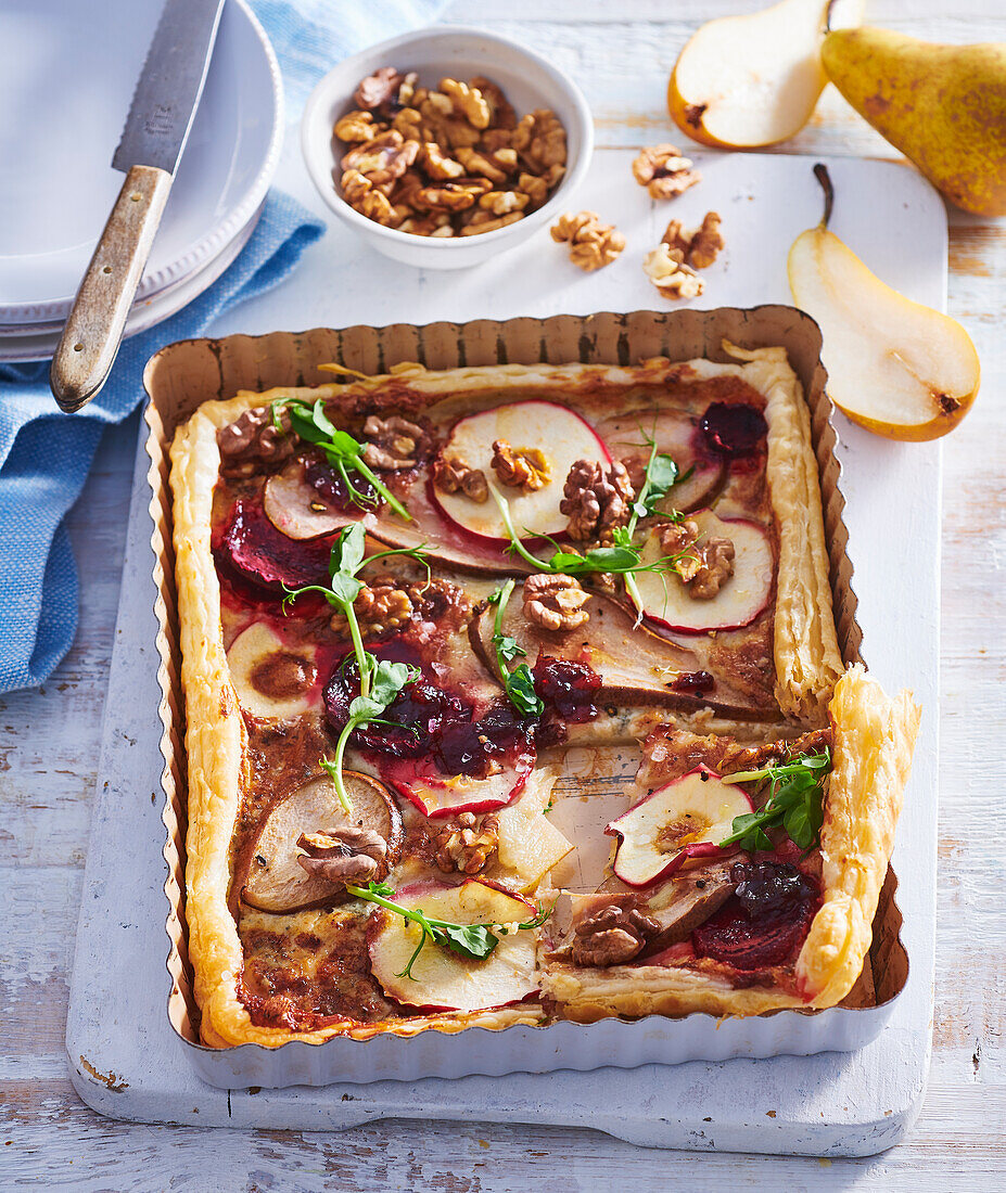 Pear and walnut quiche with blue cheese
