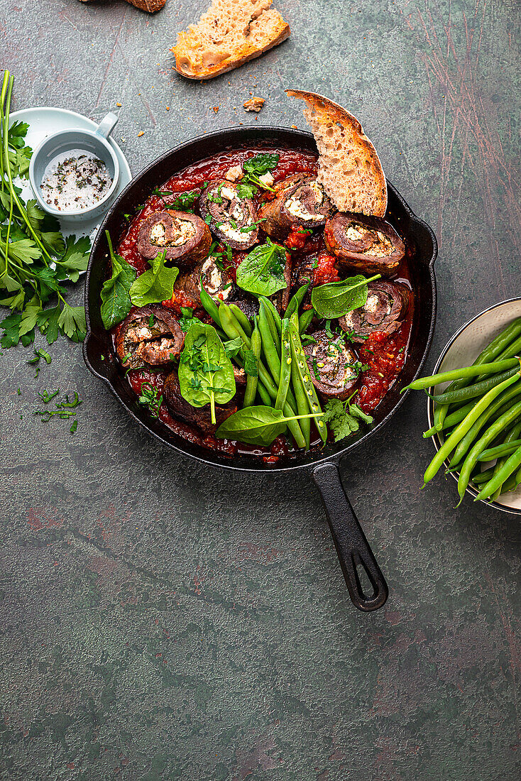 Beef roulades with feta and spinach