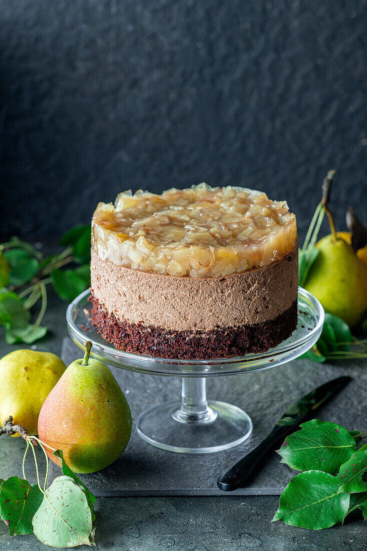 Chocolate cake with pear compote