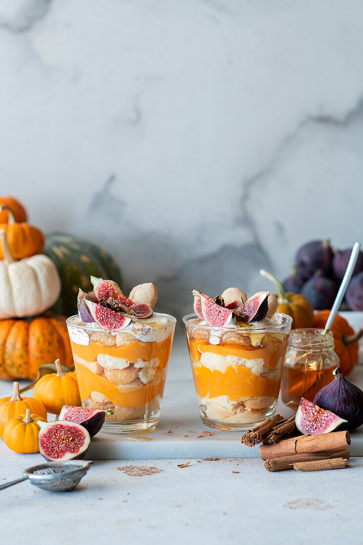 Pumpkin tiramisu with figs and honey