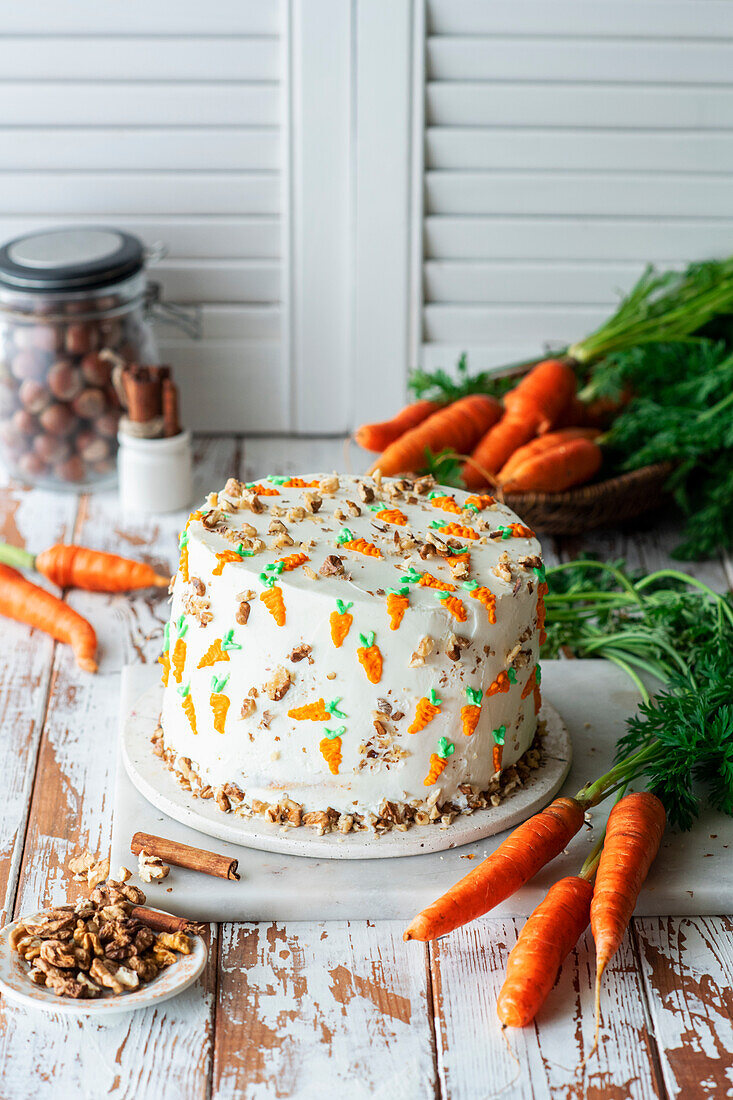 Carrot tart with pear caramel and walnuts