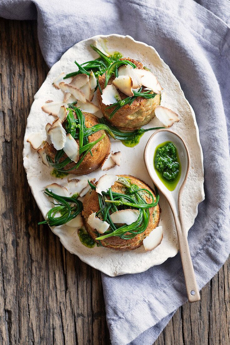 Pasteten mit Mönchsbart und Ricotta affumicata