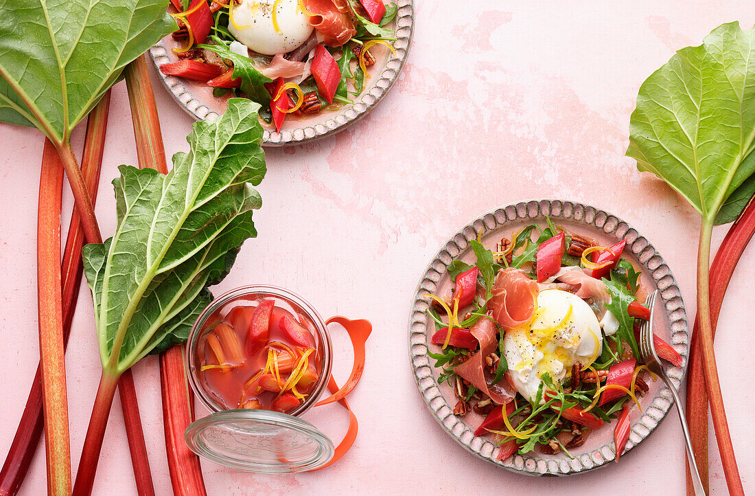 Sweet and sour pickled rhubarb with rocket, pecan, burrata and ham