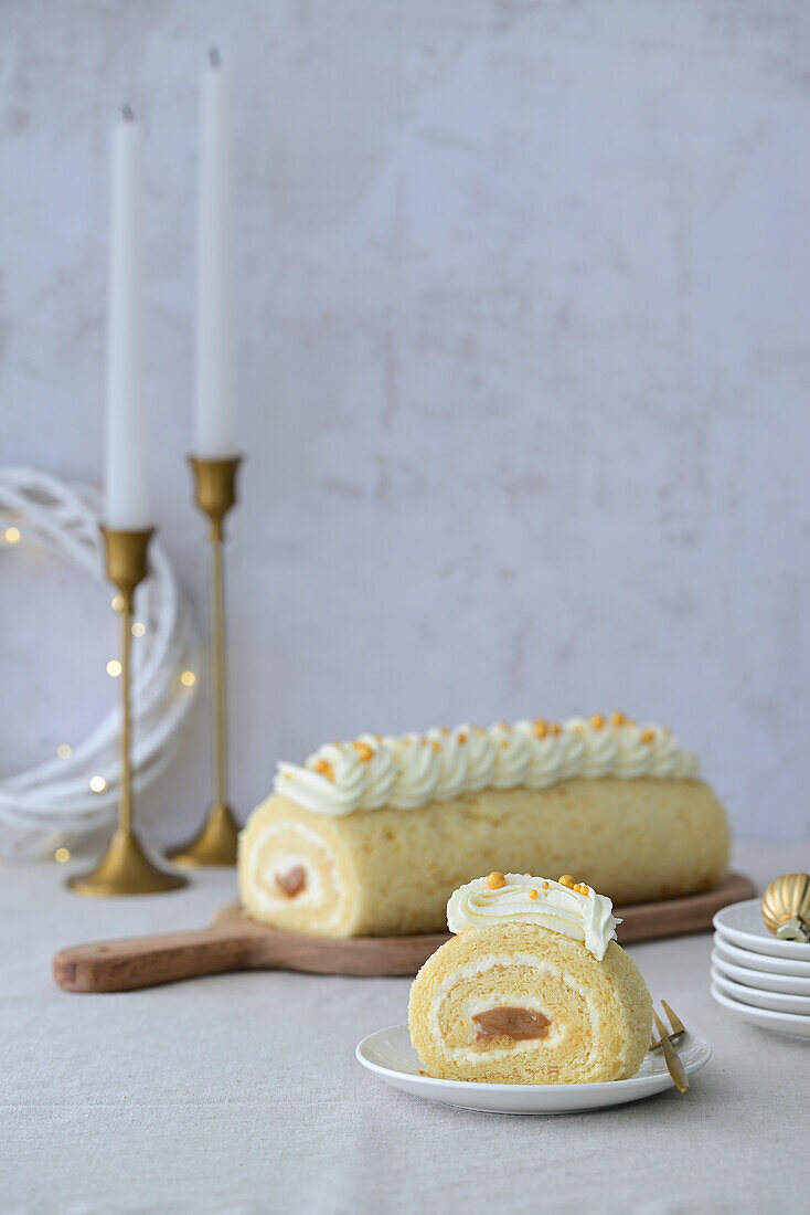 Sponge roll with cream cheese and sweetened condensed milk