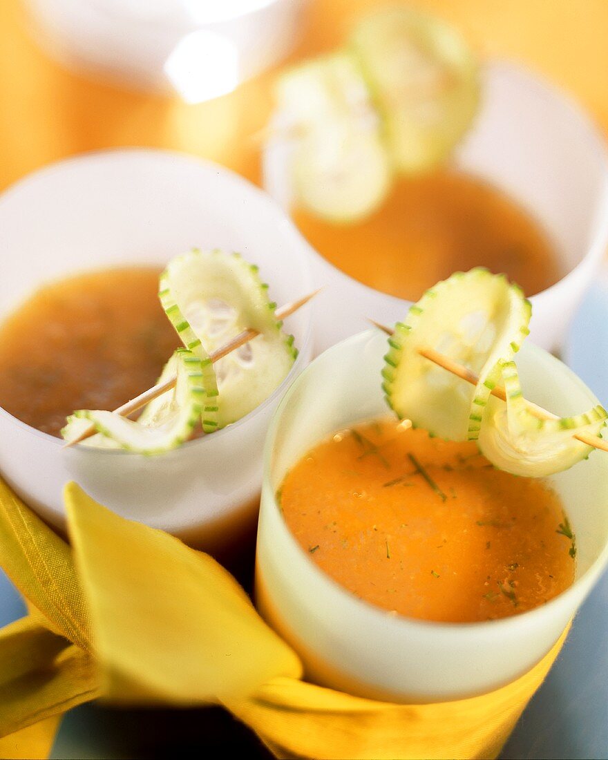 Dill-Gemüse-Drink (mit Gurken-,Tomaten-,Karottensaft)