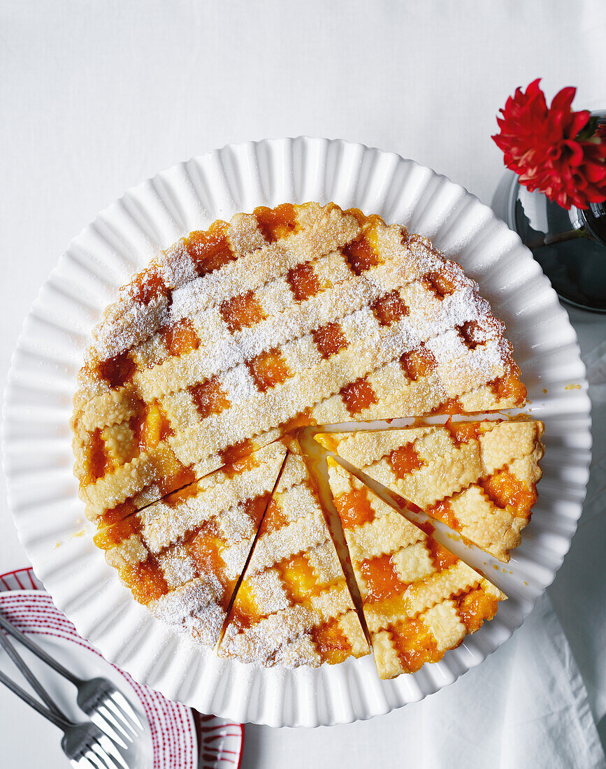 Ricotta tart with jam