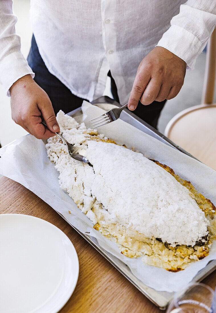 Red snapper from the salt crust