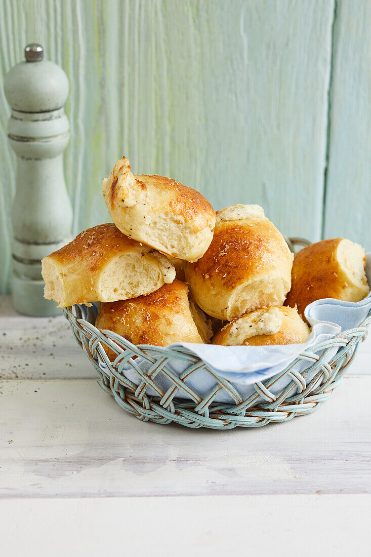 Gefüllte Brötchen 'Cacio e Pepe'