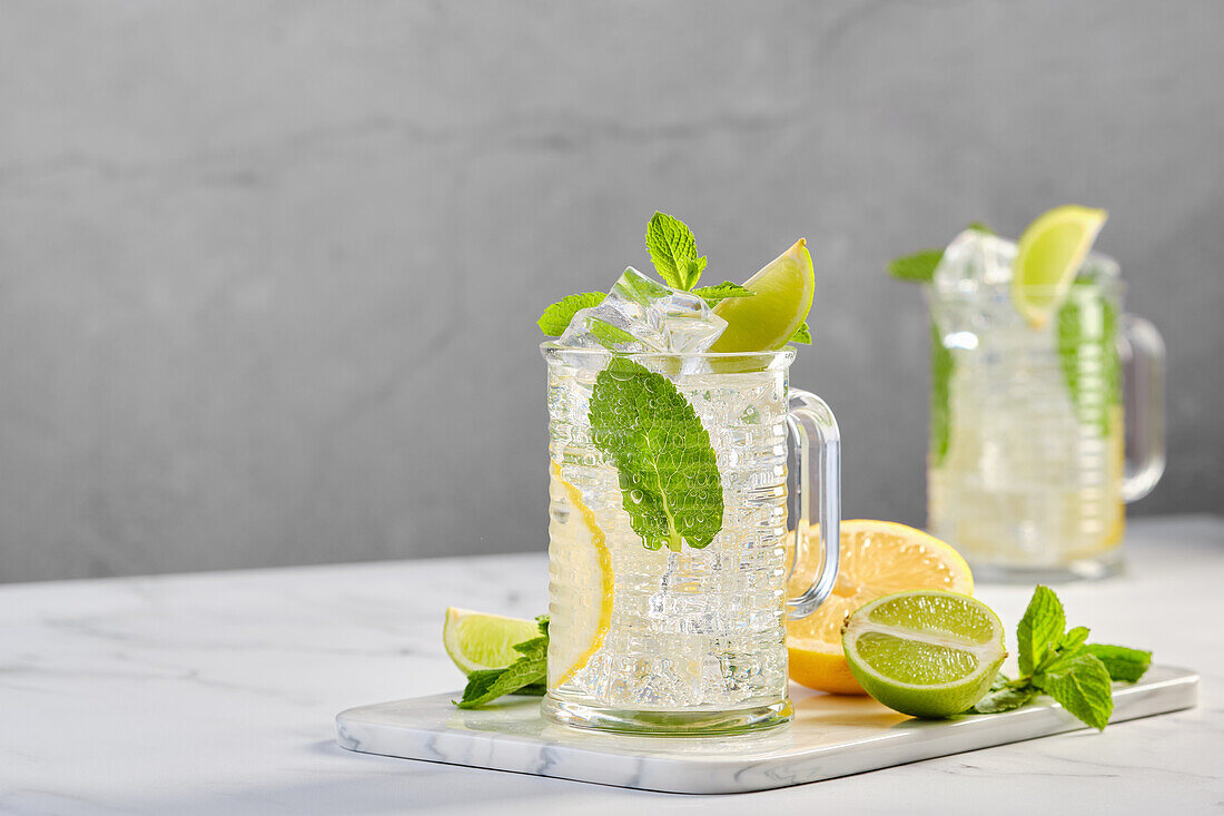 Lime and mint lemonade