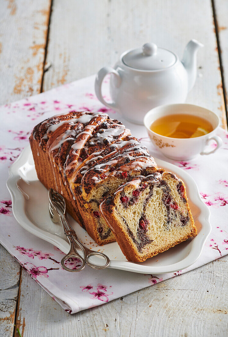Poppy seed bread with cranberries