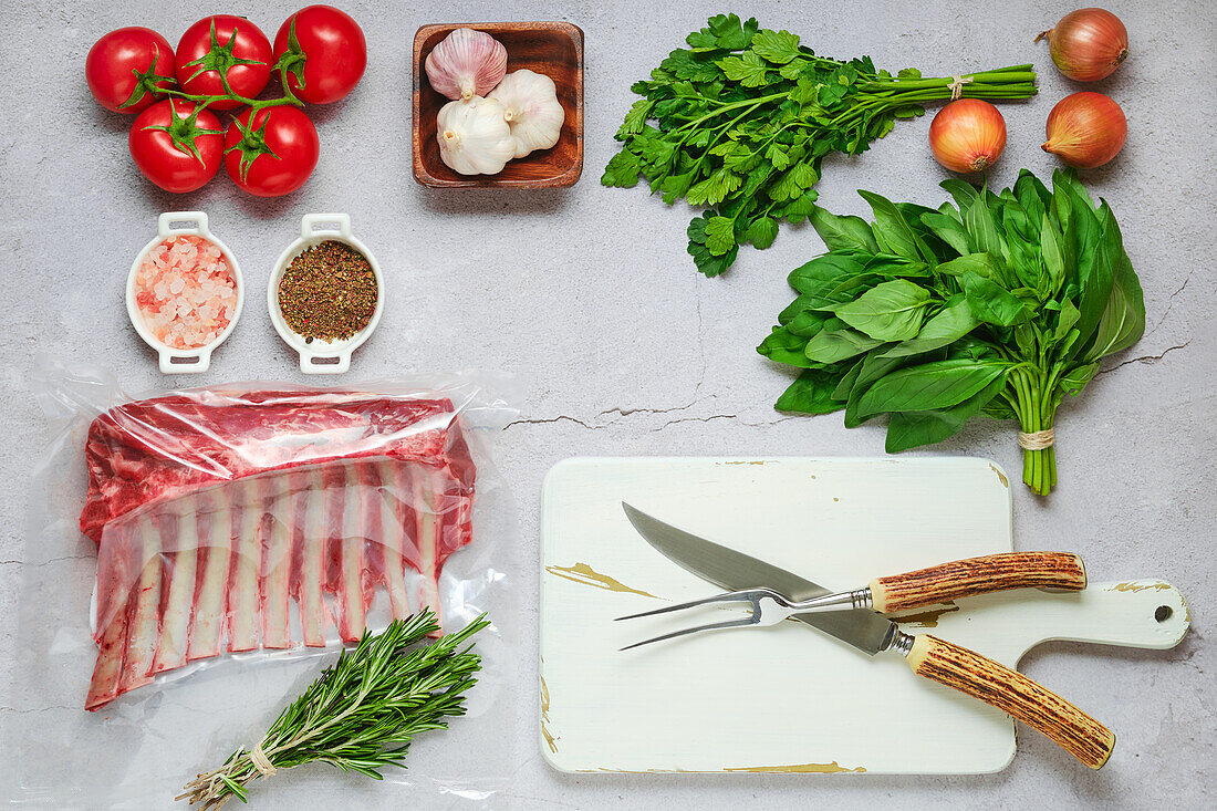 Vacuum-packed lamb ribs with ingredients